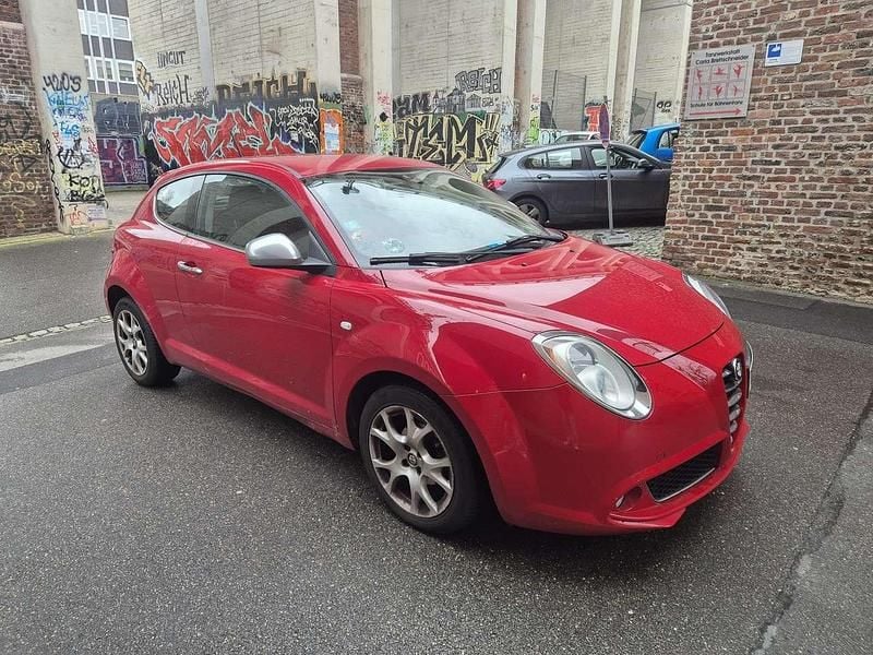 Gebraucht Alfa Romeo MiTo Super 105 PS (77 kW) 2012 Rot Kleinwagen