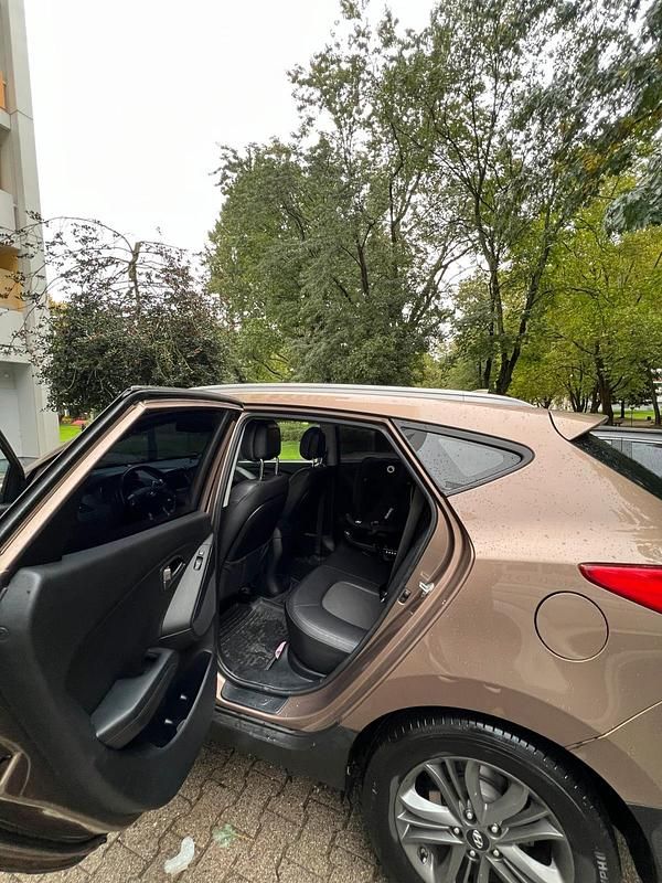 Gebraucht Hyundai ix35 186 PS (136 kW) 2014 Braun SUV