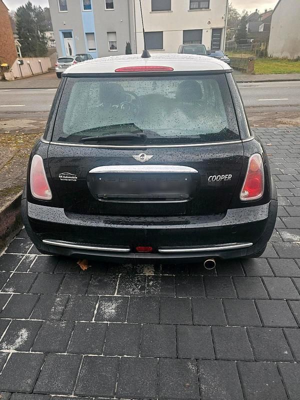 Gebraucht Mini Cooper 116 PS (85 kW) 2004 Schwarz Kleinwagen