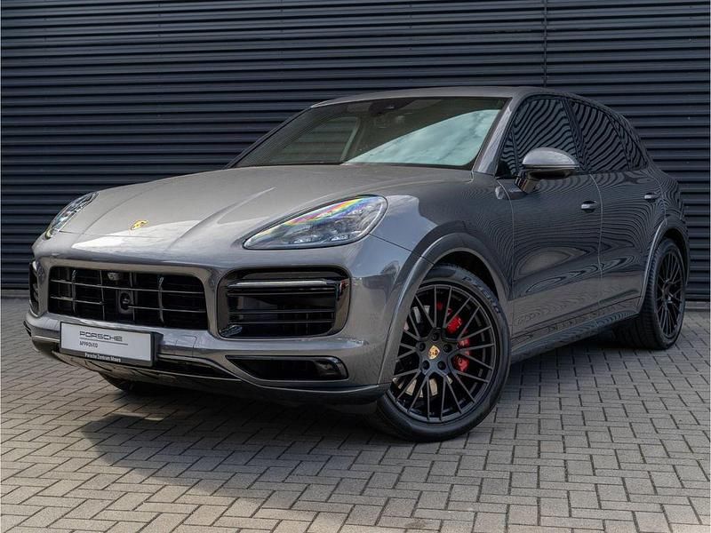 Grau Gebraucht 2022 Porsche Cayenne GTS SUV | 74.790 € (Superpreis) - Bild 1/4