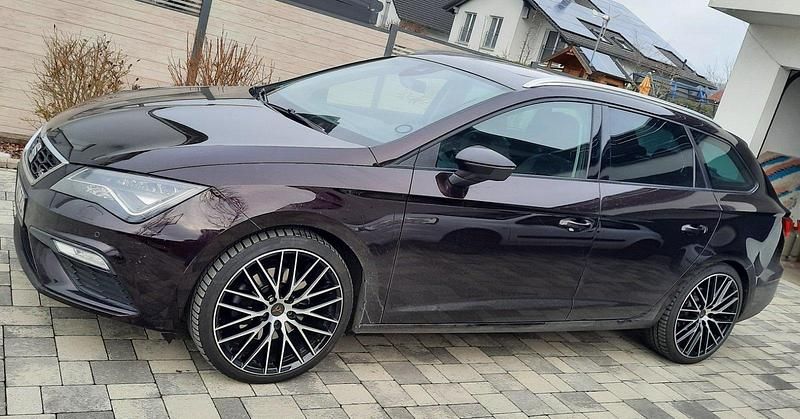 Violet Gebraucht 2017 Seat Leon ST CUPRA Kombi | 15.500 € (Etwas zu teuer) - Bild 1/4