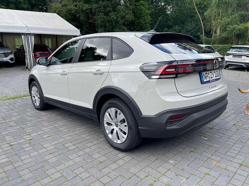 Gebraucht VW Taigo 95 PS (69 kW) 2024 Ascot  grau SUV
