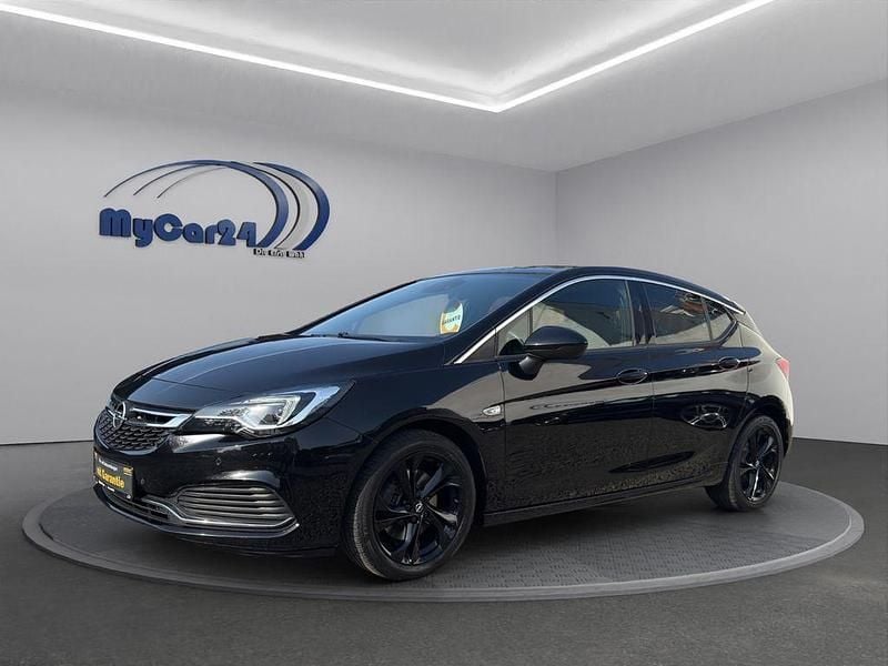 Black meet kettle Gebraucht 2018 Opel Astra OPC Limousine | 13.999 € (Etwas zu teuer) - Bild 1/4