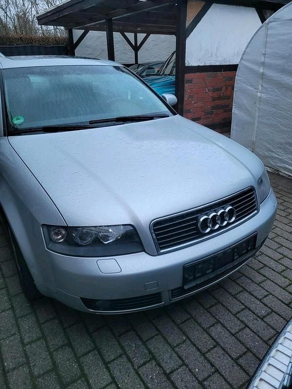 Gebraucht Audi A4 131 PS (96 kW) 2004 Grau Limousine