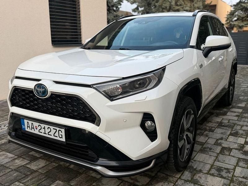 Weiß Gebraucht 2021 Toyota RAV4 Hybrid Comfort SUV | 29.900 € (Superpreis) - Bild 1/4
