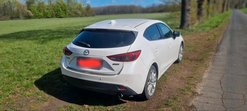 Gebraucht Mazda 3 150 PS (110 kW) 2014 Weiß Limousine