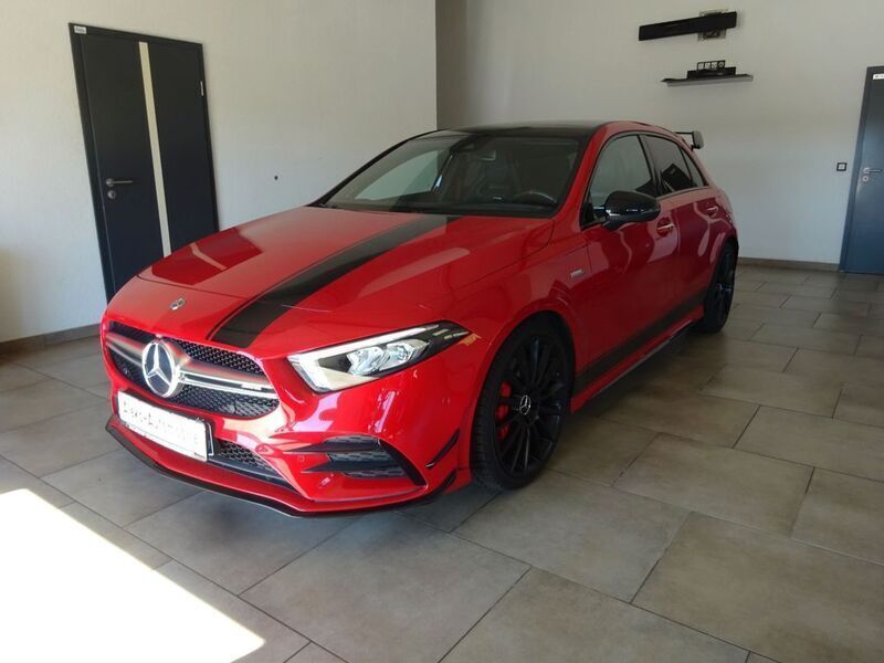 Rot Gebraucht 2019 Mercedes A35 AMG AMG Limousine | 36.890 € (Teuer) - Bild 1/4