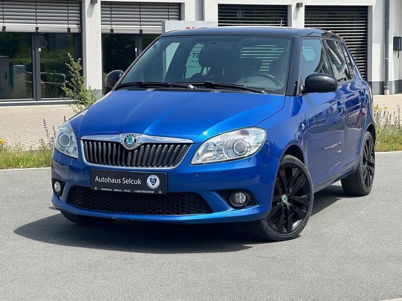 Blau Gebraucht 2011 Skoda Fabia RS Limousine | 6.690 € (Fairer Preis) - Bild 1/4