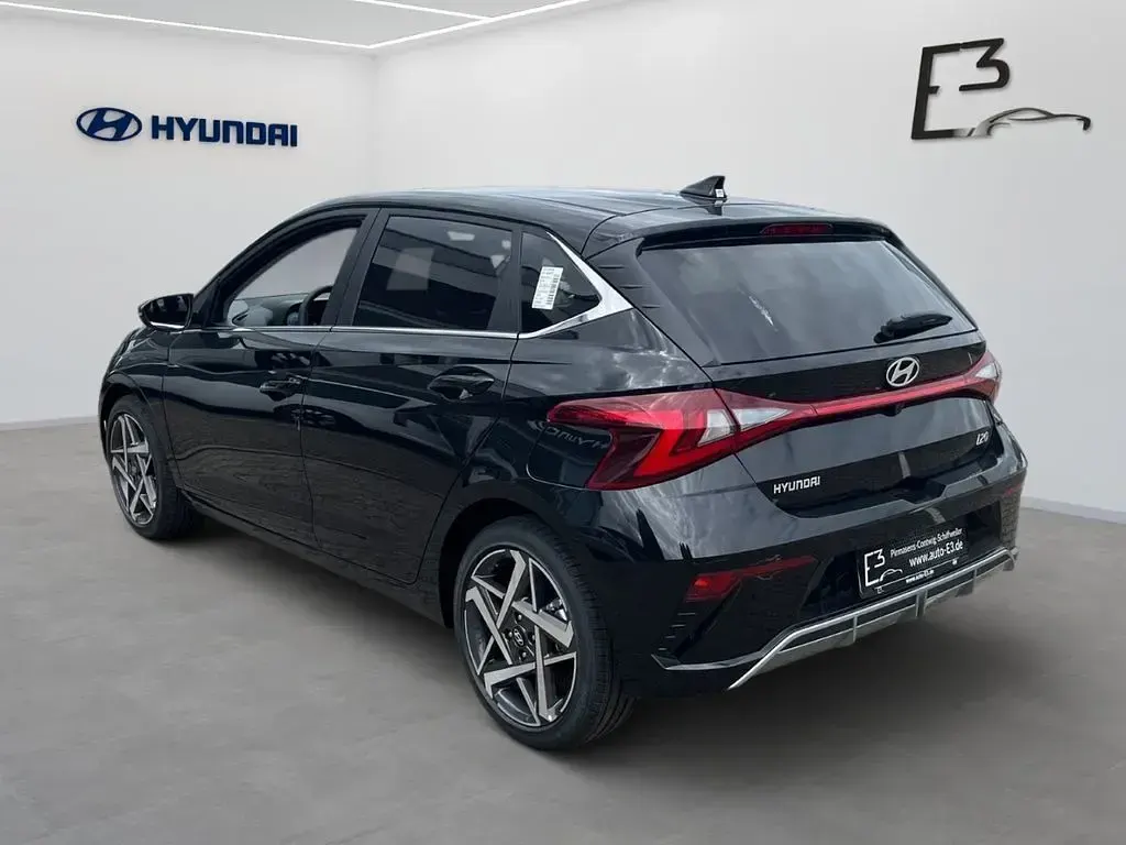 Gebraucht Hyundai i20 Turbo 101 PS (74 kW) 2025 Schwarz Kleinwagen
