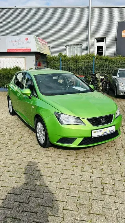 Gebraucht Seat Ibiza Style 69 PS (50 kW) 2012 "lima" gr}n Limousine