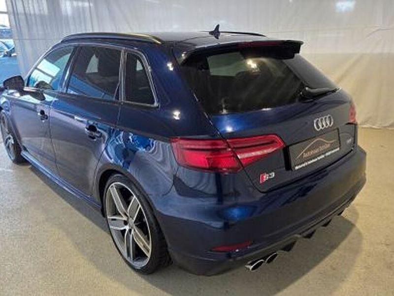Gebraucht Audi S3 Ambiente 310 PS (228 kW) 2017 Blau Limousine