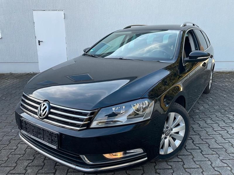 Gebraucht VW Passat 2011 Schwarz Kombi
