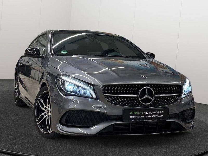 Gebraucht Mercedes CLA200 Shooting Brake AMG line 156 PS (114 kW) 2017 Grau Kombi