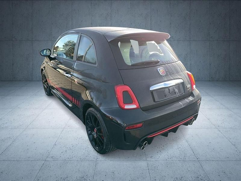 Gebraucht Abarth 500 165 PS (121 kW) 2022 Schwarz Limousine
