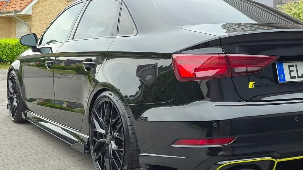 Gebraucht Audi RS3 Sport 400 PS (294 kW) 2018 Schwarz Limousine