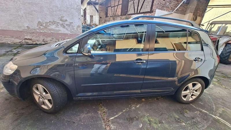 Gebraucht VW Golf Plus Cross United 105 PS (77 kW) 2008 Grau Van / Kleinbus