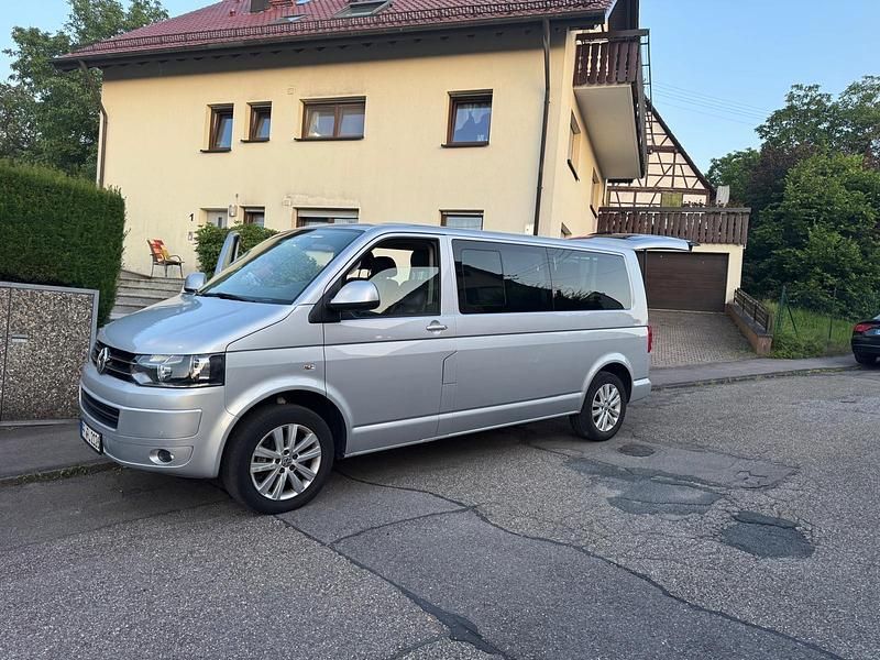 Gebraucht VW T5 140 PS (102 kW) 2015 Grau Van