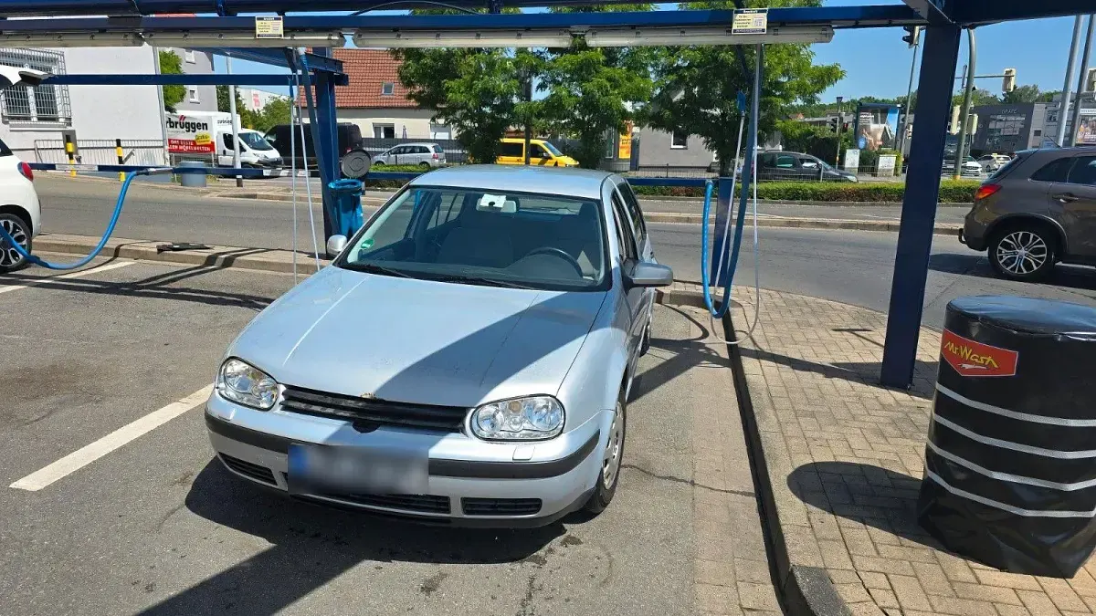 Gebraucht VW Golf III Basis 75 PS (55 kW) 1999 Silber Limousine
