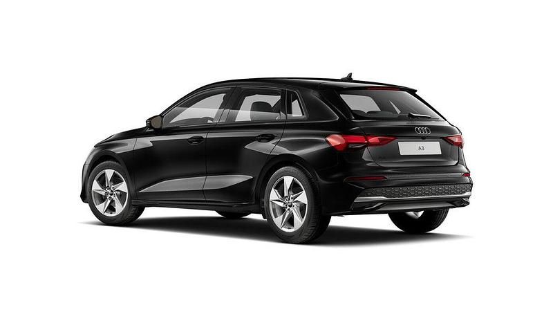 Gebraucht Audi A3 Advanced Plus 150 PS (110 kW) 2025 Schwarz Limousine