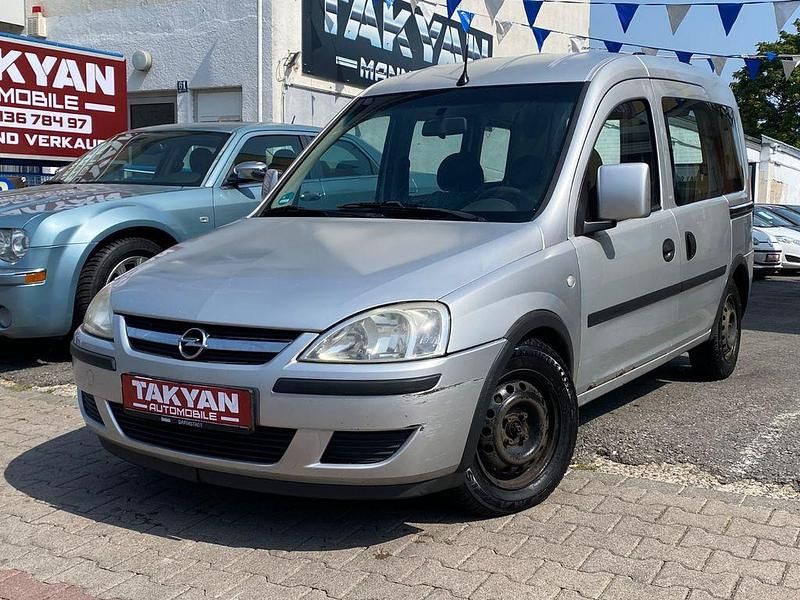 Silber Gebraucht 2007 Opel Combo Edition Van / Kleinbus | 1.990 € (Fairer Preis) - Bild 1/4