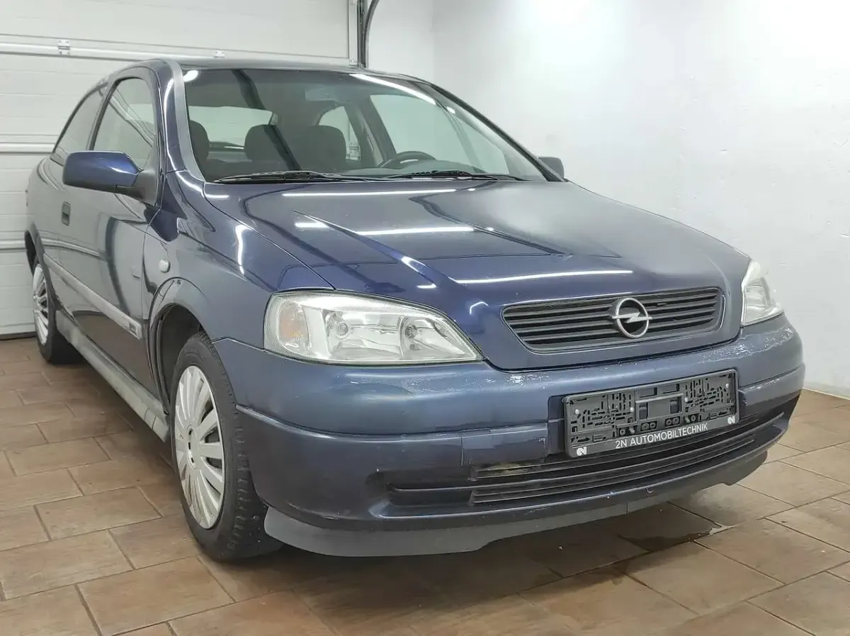 Gebraucht Opel Astra 75 PS (55 kW) 2000 Blau Limousine