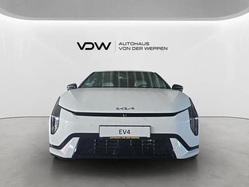Gebraucht Kia EV4 150 kW (204 PS) 2025 Weiß Limousine