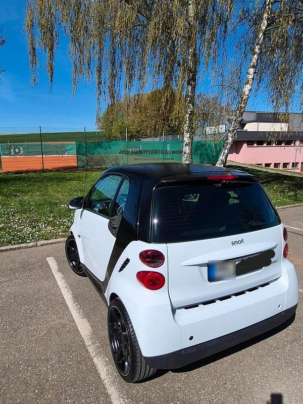 Gebraucht Smart ForTwo Coupé 70 PS (51 kW) 2010 Weiß Coupé
