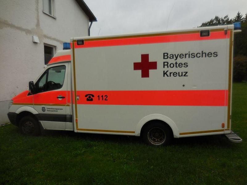 Weiß Gebraucht 2010 Mercedes Sprinter Van | 8.300 € (Superpreis) - Bild 1/4