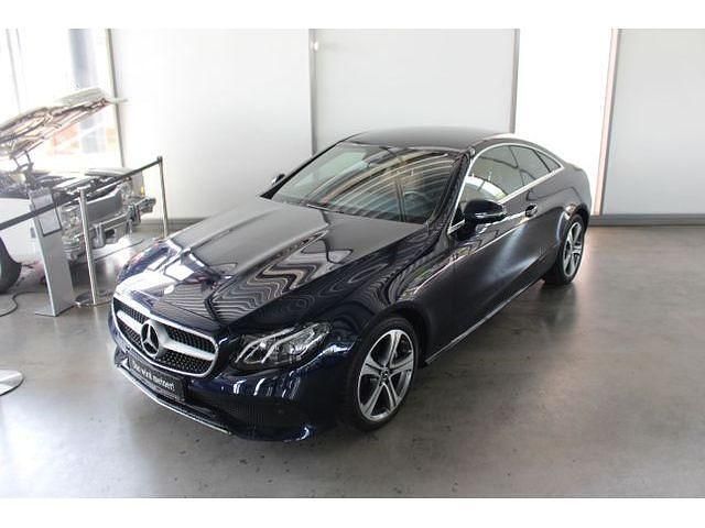 Gebraucht 2017 Mercedes E200 Coupé | 30.790 € (Teuer) - Bild 1/4