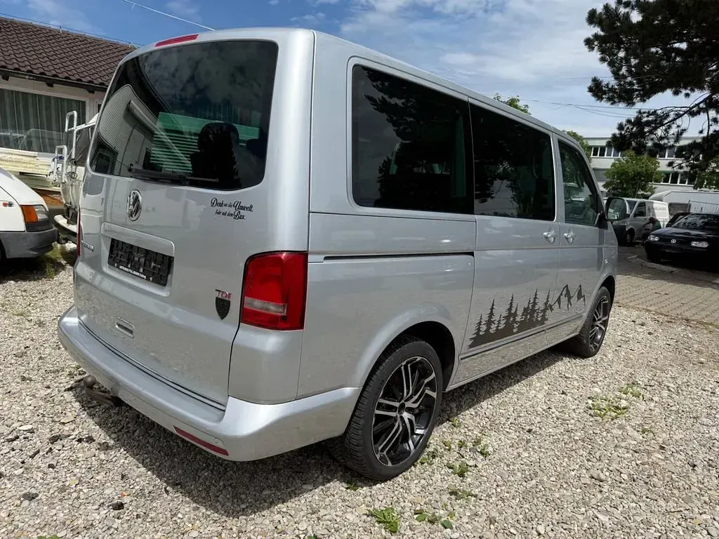 Gebraucht VW Multivan Highline 179 PS (131 kW) 2015 Silber Van / Kleinbus