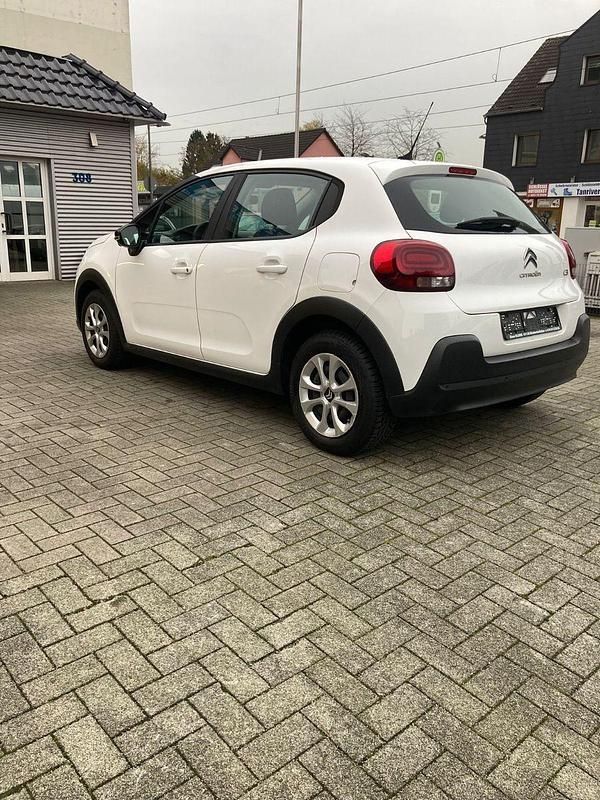 Gebraucht Citroën C3 Feel 82 PS (60 kW) 2018 Weiß Kleinwagen
