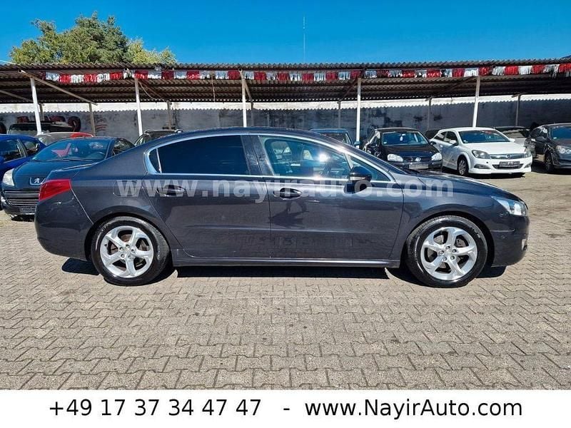 Gebraucht Peugeot 508 Active 156 PS (114 kW) 2011 Grau Limousine