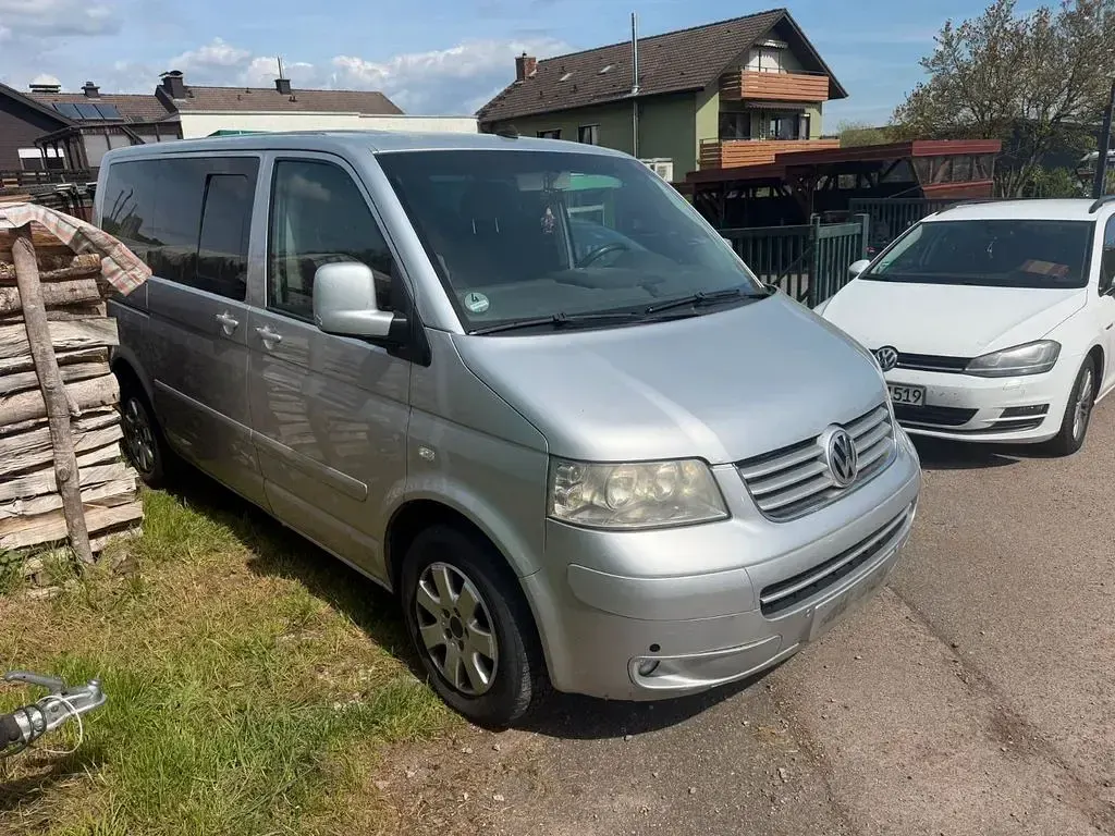 Gebraucht VW Multivan 175 PS (128 kW) 2004 Silber Van / Kleinbus