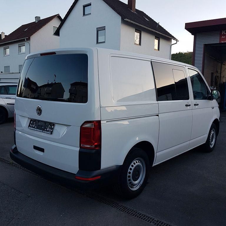 Używany VW T6 102 KM (75 kW) 2017 Biały Van