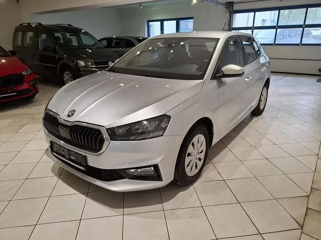 Gebraucht Skoda Fabia Selection 80 PS (58 kW) 2025 Silber Kleinwagen