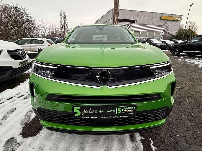 Gebraucht Opel Mokka-e Edition 100 kW (136 PS) 2022 Matcha green/ikone gruen SUV