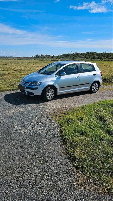 Silber Gebraucht 2005 VW Golf V Limousine | 2.000 € (Guter Preis) - Bild 1/4