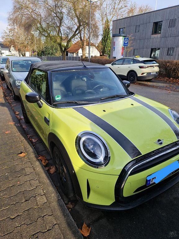 Gelb Gebraucht 2021 Mini Cooper Cabriolet Essential Cabrio | 23.999 € (Fairer Preis) - Bild 1/4