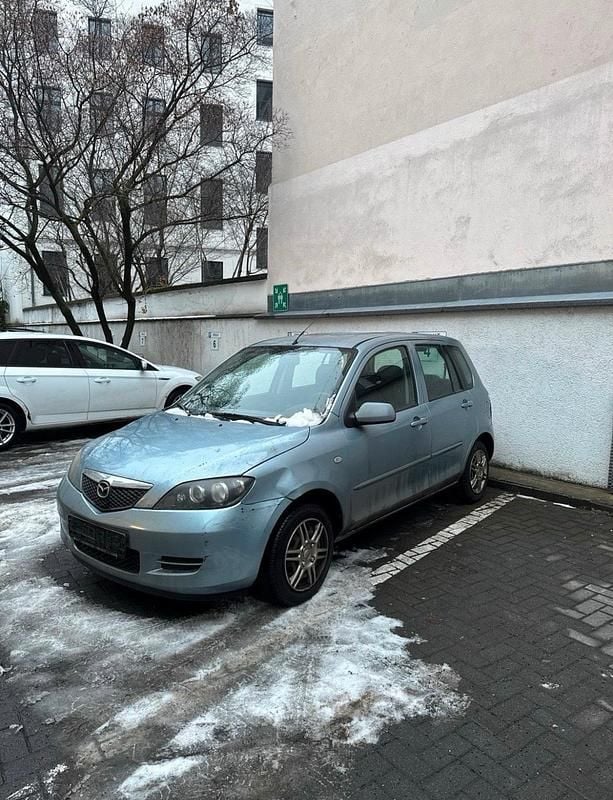 Gebraucht Mazda 2 80 PS (58 kW) 2007 Blau Kleinwagen