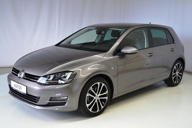 Gebraucht VW Golf VII LOUNGE 150 PS (110 kW) 2016 Grau metallic Limousine