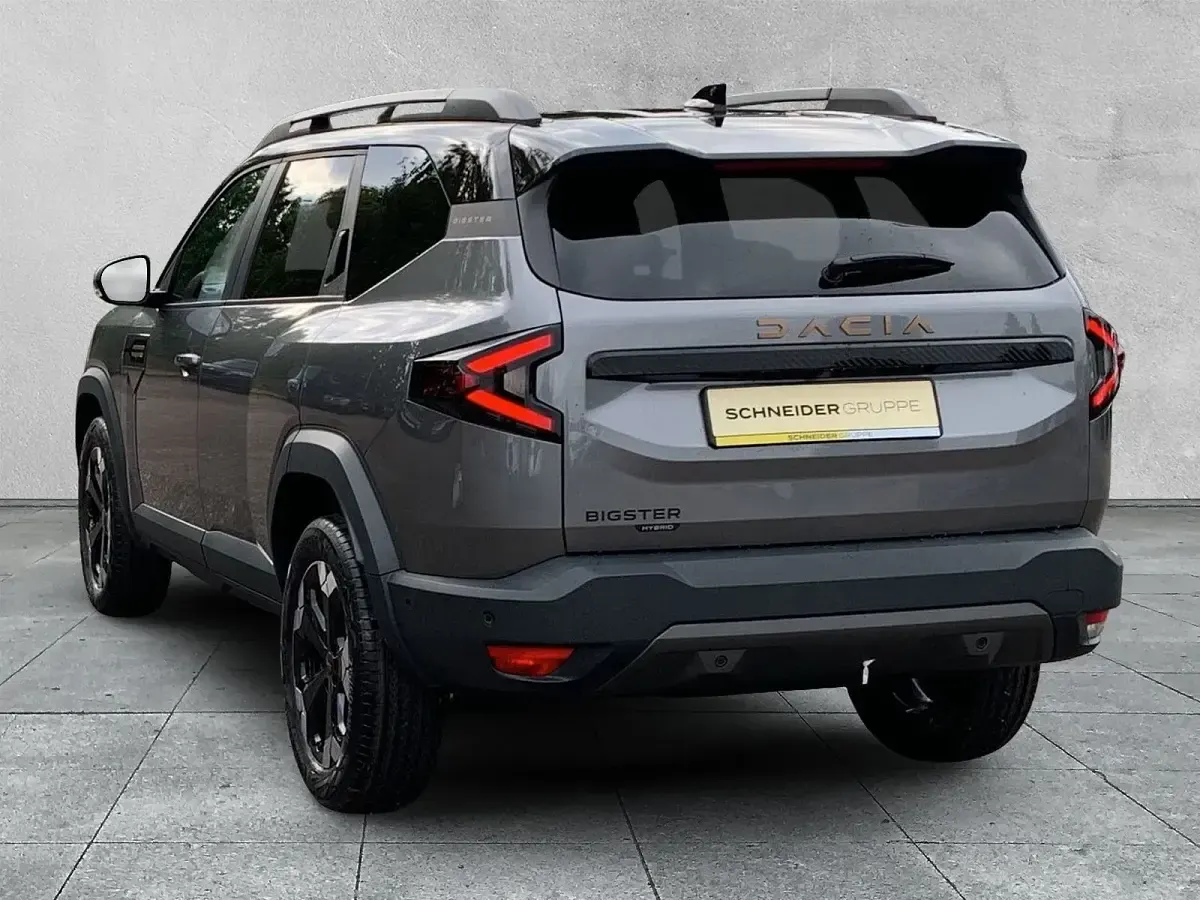 Neu Dacia Bigster Extreme 158 PS (116 kW) 2026 Grau SUV