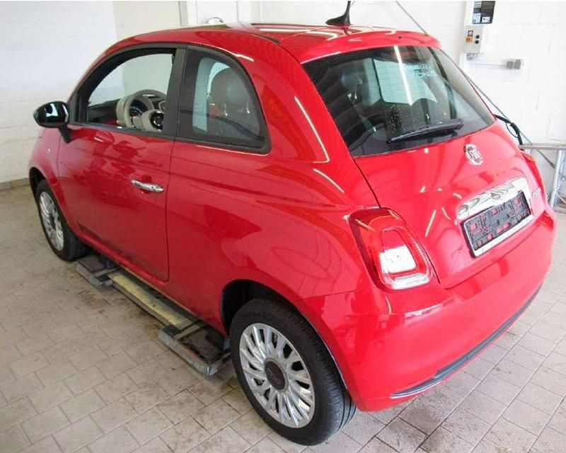 Gebraucht Fiat 500 69 PS (50 kW) 2023 Rot Kleinwagen