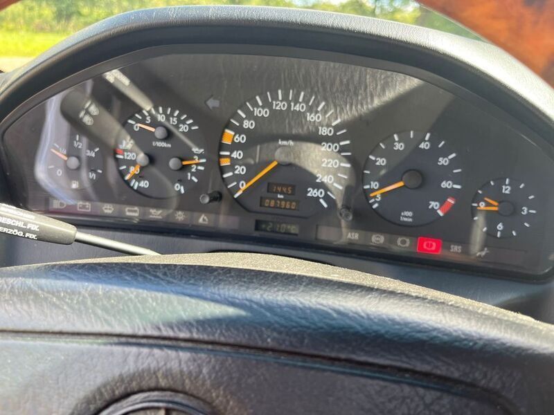 Second-hand Mercedes SL320 231 CP (169 kW) 1995 Cabrio