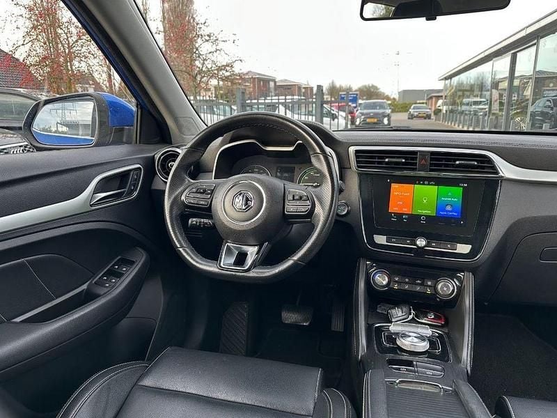 Gebraucht MG ZS Luxury 105 kW (143 PS) 2019 Blau Limousine