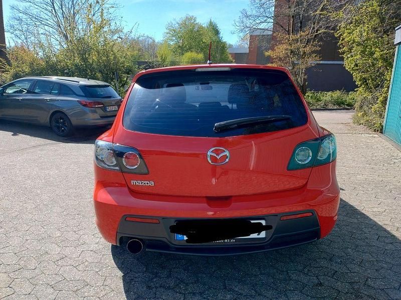 Second-hand Mazda 3 260 CP (191 kW) 2007 Roșu Berlinǎ