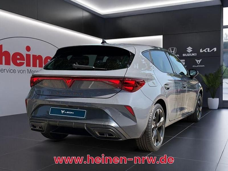 Gebraucht Cupra Leon 150 PS (110 kW) 2025 Grau Limousine