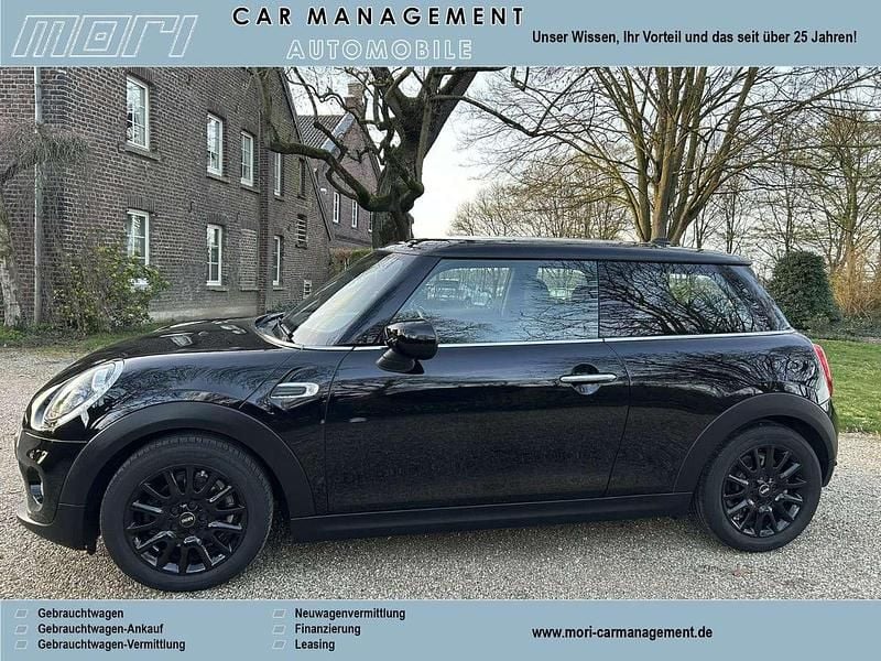 Gebraucht Mini ONE 102 PS (75 kW) 2019 Schwarz Kleinwagen