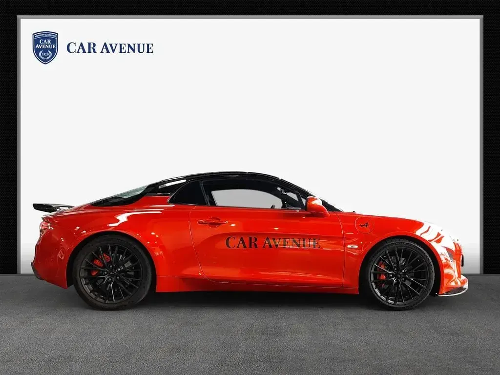 Second-hand Alpine A110 300 CP (220 kW) 2024 Portocaliu Coupe