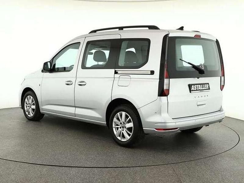 Gebraucht VW Caddy Life 122 PS (89 kW) 2022 Reflexsilber Van / Kleinbus