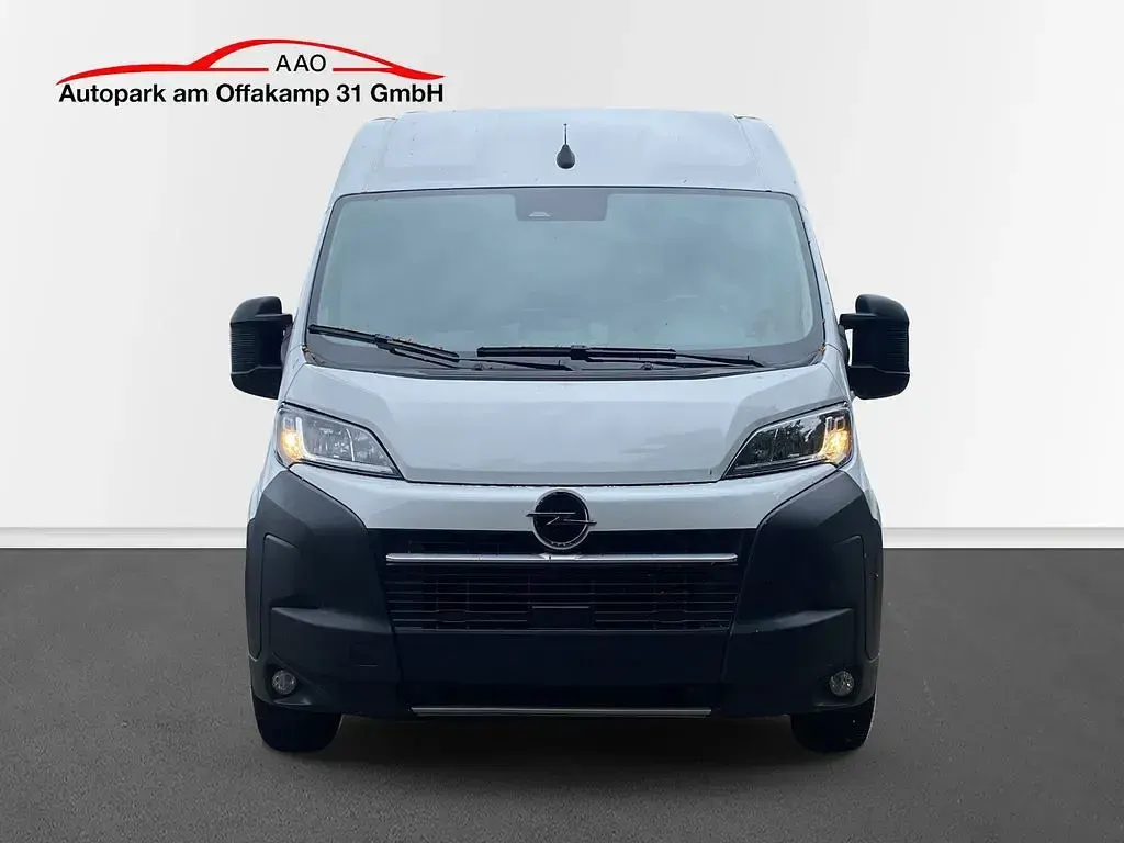 Gebraucht Opel Movano 140 PS (102 kW) 2024 Cassablanca Van